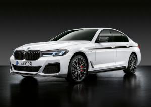 BMW 540i M Performance Accessories 2020 года